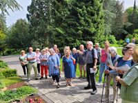 Friedhofsf&uuml;hrung oberer Teil 26.05.2024 - Foto Ralf Weber - 2024-05-26 15.34.45